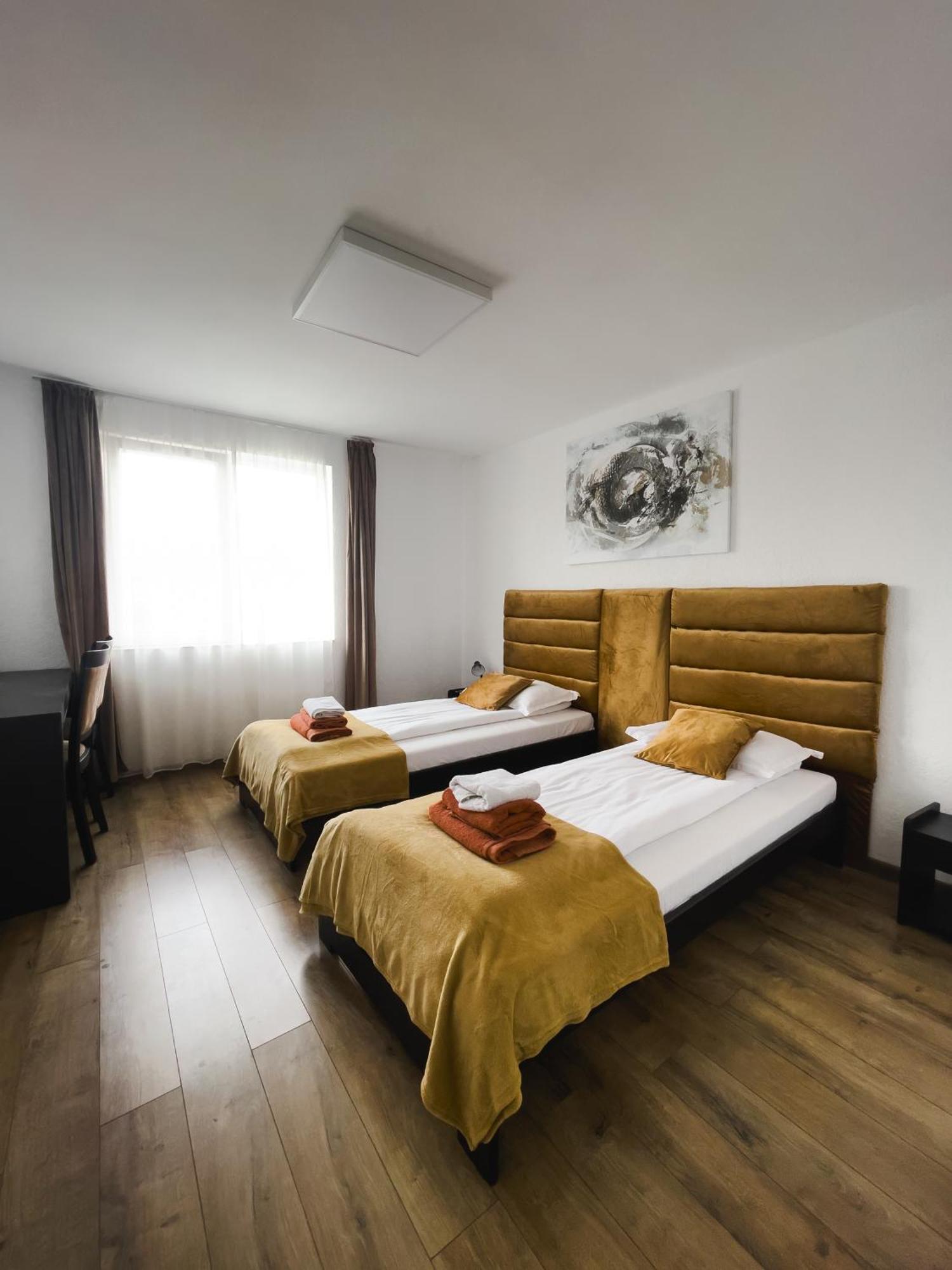 Hotel Myda Apahida Zewnętrze zdjęcie