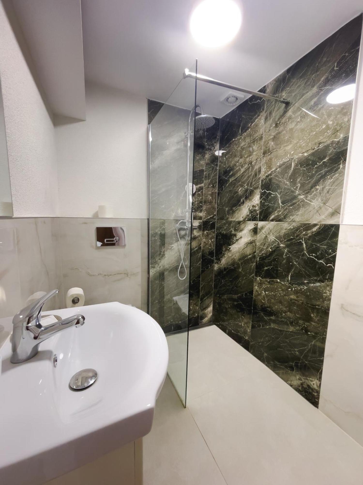 Hotel Myda Apahida Zewnętrze zdjęcie