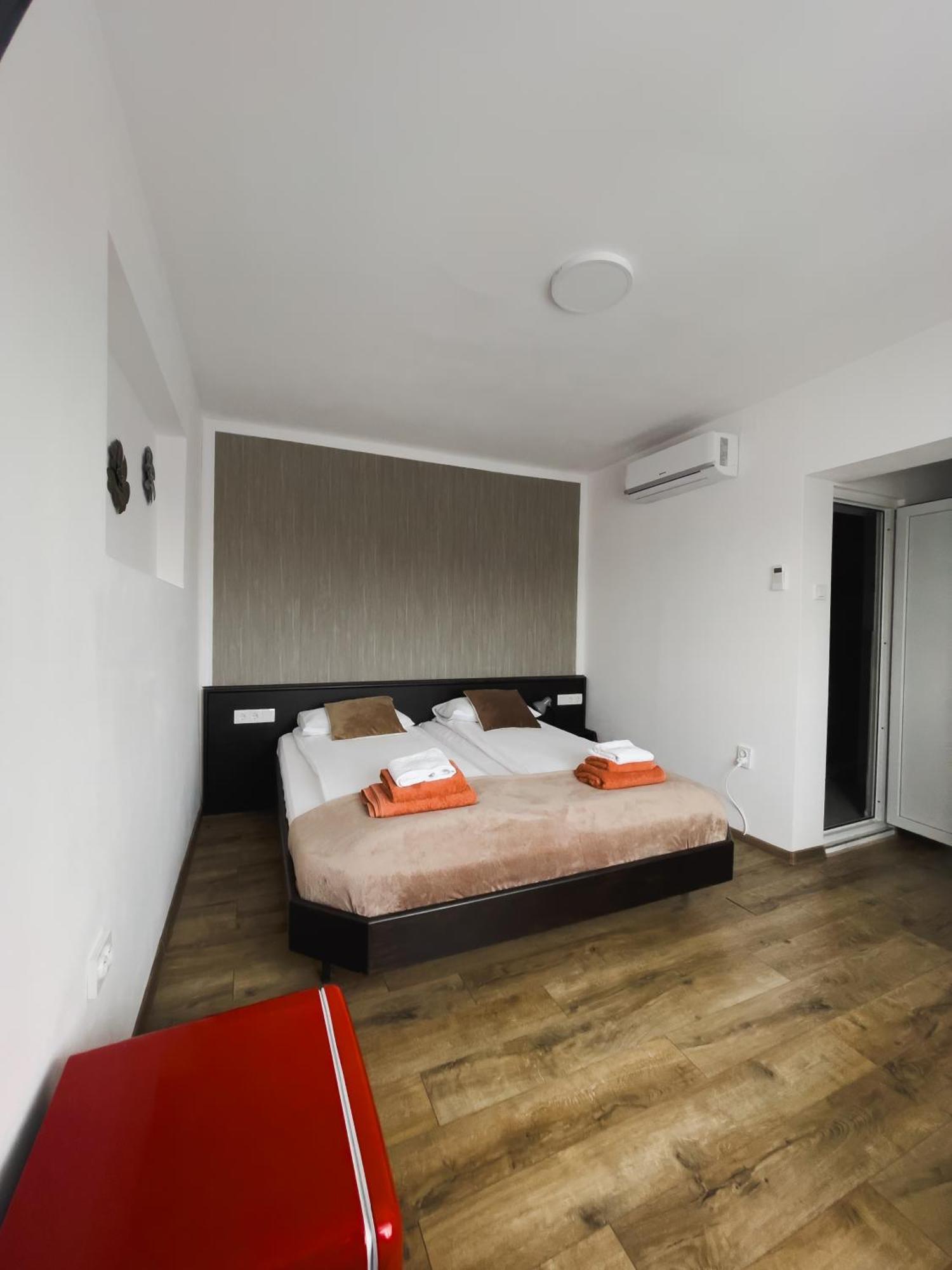 Hotel Myda Apahida Zewnętrze zdjęcie