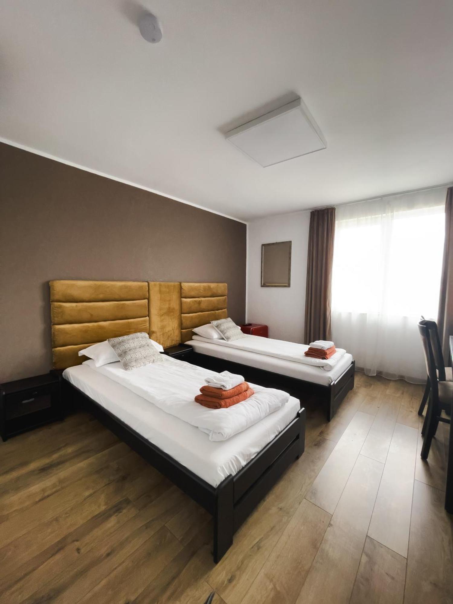 Hotel Myda Apahida Zewnętrze zdjęcie